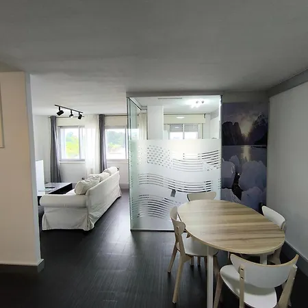 Insidehome Santa Cristina *