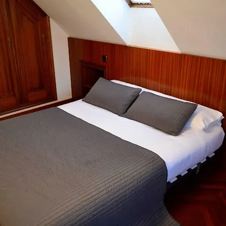 Insidehome Santa Cristina * Oleiros